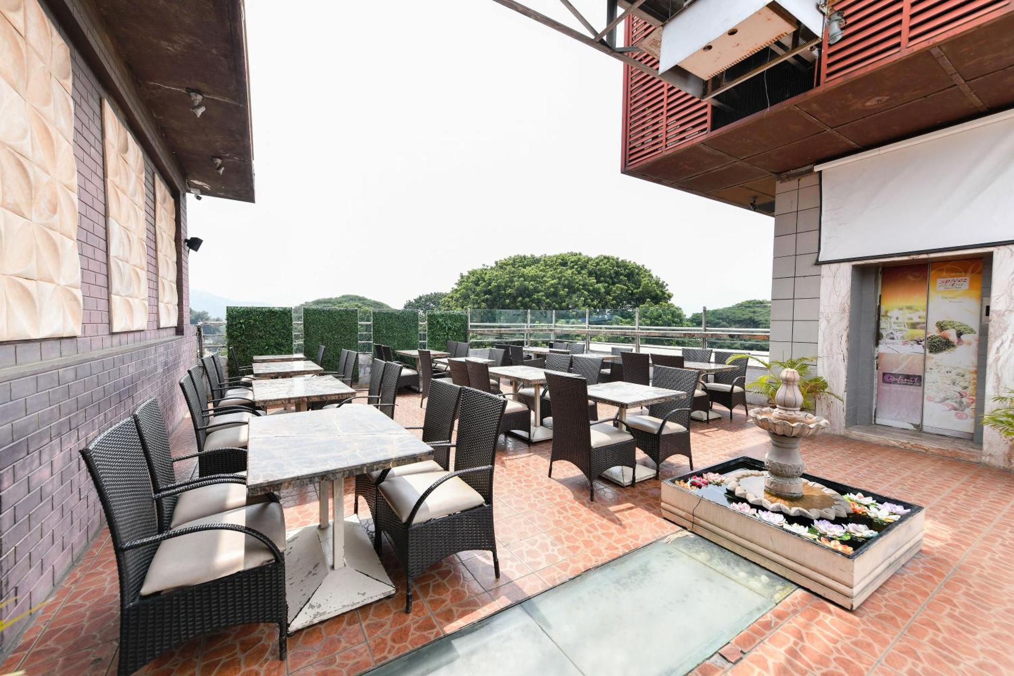 Hotel Roopa Mysore